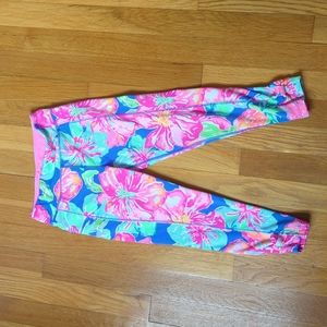 Lilly Pulitzer Girls leggings size M (6-7)